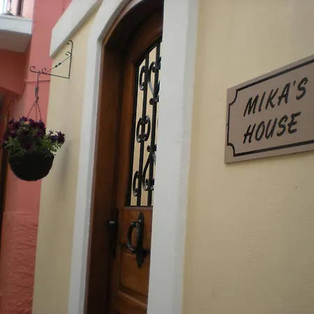 Mika's House