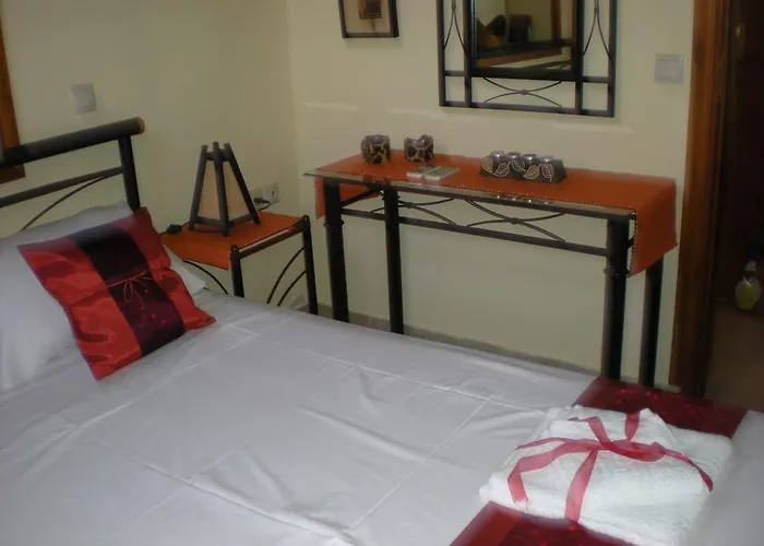 Mika's House Сasa de vacaciones Chalki Town