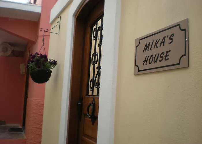 Mika's House