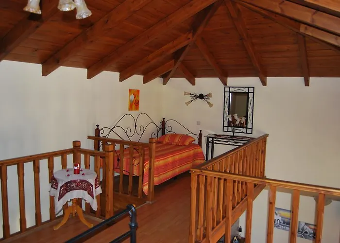 Сasa de vacaciones Mika's House Chalki Town