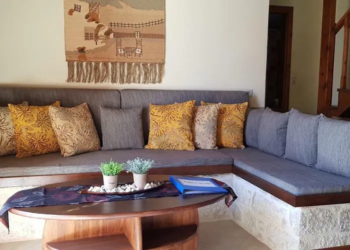 Сasa de vacaciones Mika's House *